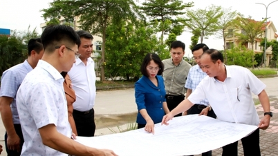 The Provincial Party Committee's Task Force No. 1 reviews and resolves difficulties for projects in the western wards of the province.
