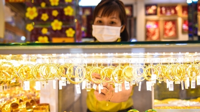 金価格は急落後、回復した。