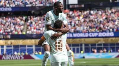 ខ្សែប្រយុទ្ធ Ousmane Dembele រកបានហែតទ្រីក ខណៈដែលបារាំងបានយកឈ្នះន័រវេស ដើម្បីឡើងឈរនៅកំពូលតារាងនៃពូល World Cup របស់ពួកគេ។