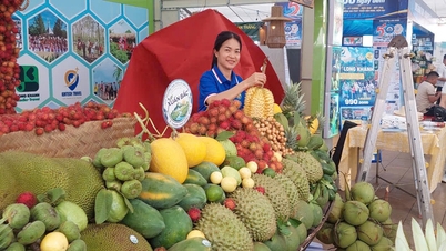 Lễ hội trái cây Long Khánh: Sầu riêng, mít 'chiếm sóng'