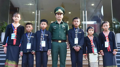 Poor female student in Nghe An continues pursuing her university dream thanks to her 'foster father', a Border Guard.