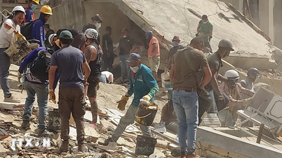 Zemětřesení ve Venezuele: 920 obětí, přes 50 000 se stále pohřešuje.