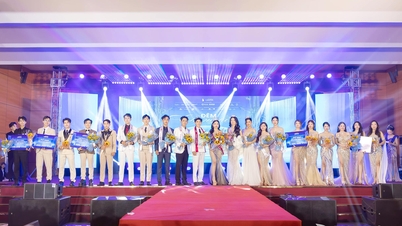 Οι Ly Anh Khoa και Tran Thi My Yen στέφθηκαν Mr και Miss DNTU Aura 2026.