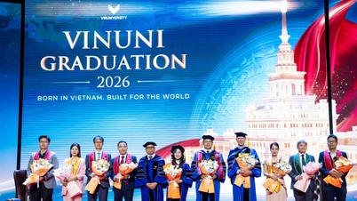 VinUni-dimissionsceremoni 2026: En skitse af fremtidens universitetsmodel.