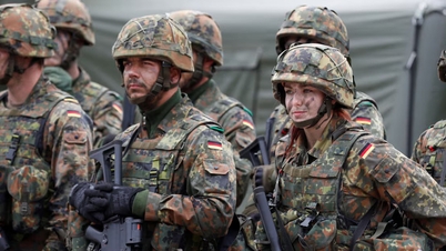 Unge tyskere kan ikke lide militærtjeneste; regeringen bliver nødt til at genindføre obligatorisk militærtjeneste.