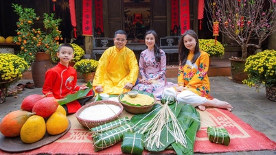 อาหารที่เสิร์ฟบนถาดหินศิลาแลง และหญิงผู้สืบทอดประเพณีของครอบครัว