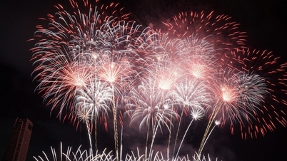 Doi concurenți au fost dezvăluiți pentru a concura în finala focurilor de artificii de la Da Nang.