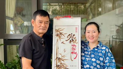 គូរអក្សរផ្ចង់ជាមួយ… ទឹកថ្នាំកាហ្វេ