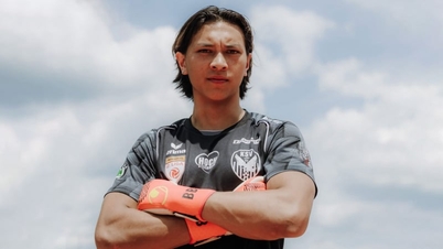 Osmnáctiletý vietnamsko-australský brankář Billy Bob Bracher se připojuje k rakouskému klubu.