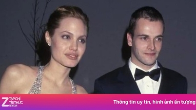 Bývalému manželovi Angeliny Jolie je 53 let.