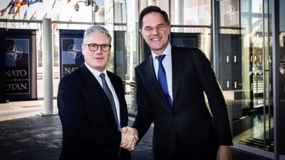 Ao deixar a política britânica, o primeiro-ministro Starmer almeja uma posição de liderança na OTAN.