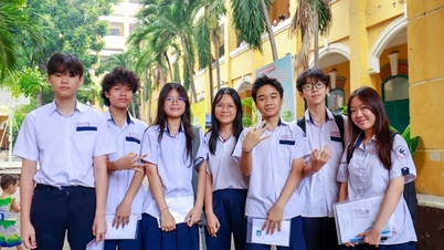 Announcement of the 2026 Ho Chi Minh City Grade 10 Entrance Exam Cut-off Scores: Forgetting to do this immediately will cost students their chance at public schools.