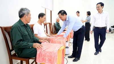 Bac Ninh implementa tarefas e atividades para comemorar o 80º aniversário do Dia dos Inválidos de Guerra e Mártires.