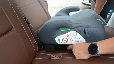 আমার গাড়িতে ISOFIX চাইল্ড সিট মাউন্টিং সিস্টেম আছে কিনা, তা আমি কীভাবে বুঝব?