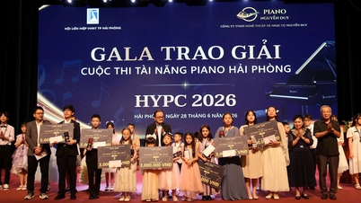 Homenageando jovens talentos no Concurso de Piano Hai Phong 2026