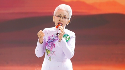 The 68-year-old woman who was the runner-up in a bolero singing competition continues to attract attention.