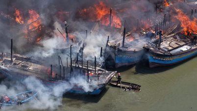 Ti fiskerbåde, der lå for anker ud for Gia Lais kyst, brød i brand.