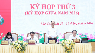 Sesi ke-3 Dewan Rakyat Provinsi ke-17 mencurahkan banyak waktu untuk diskusi di aula pertemuan.