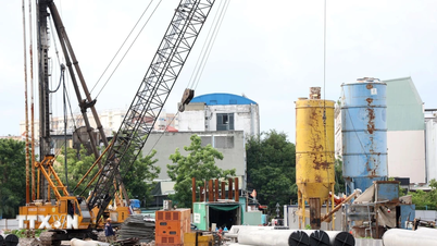 Ho Chi Minh City: Deweloperzy muszą przyspieszyć prace, aby ukończyć projekty do 2027 roku.