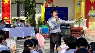 ດ້ວຍການເພີ່ມຂຶ້ນຂອງຈຳນວນນັກຮຽນຢ່າງຫຼວງຫຼາຍ, ນະຄອນດານັງໄດ້ເພີ່ມສັນຍາຈ້າງງານຫຼາຍກວ່າ 3,300 ສະບັບສຳລັບໂຮງຮຽນລັດ.