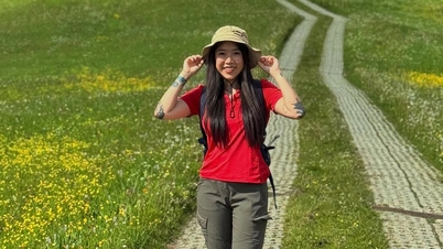 Toeristen uit Hanoi die tijdens een hittegolf in Europa aankomen, moeten om 2 uur 's nachts douchen om af te koelen.