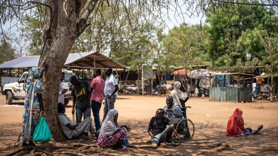 Řešení základních příčin migrace pramenící z politické nestability.