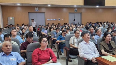 Distrik Xuan Dinh meninjau kinerja Front Tanah Air dalam 6 bulan pertama tahun ini.
