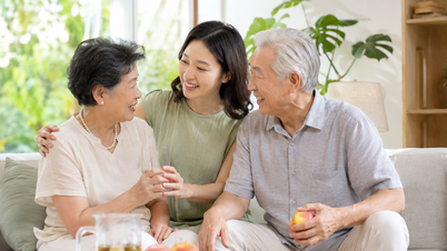 27億ベトナムドンを自分の手元に置いておき、子供たちに分け与えることを拒否することで、この高齢女性は穏やかで幸せな老後を送っている。