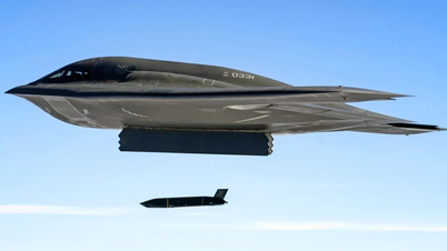 The US Air Force unexpectedly revealed that the B-2 can launch stealth anti-ship missiles.