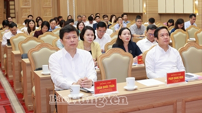 ກອງປະຊຸມແຫ່ງຊາດກ່ຽວກັບການສຶກສາ, ຄວາມເຂົ້າໃຈ ແລະ ການຈັດຕັ້ງປະຕິບັດມະຕິເລກທີ 10-NQ/TW ຂອງກົມການເມືອງກ່ຽວກັບການພັດທະນາເສດຖະກິດທີ່ມີການລົງທຶນຈາກຕ່າງປະເທດ