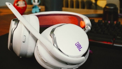 Деталі нового покоління серії JBL Quantum: прорив із карбоновими драйверами та акумуляторами з можливістю гарячої заміни.