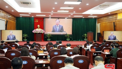 Nghiên cứu, học tập, quán triệt, triển khai thực hiện Nghị quyết của Bộ Chính trị về phát triển kinh tế có vốn đầu tư nước ngoài