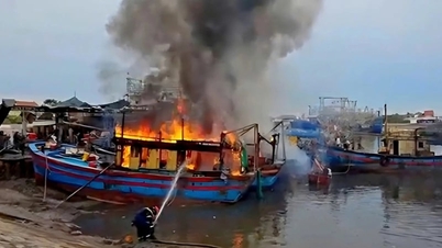 Vários barcos de pesca em Nghe An pegaram fogo repentinamente, causando prejuízos de bilhões de dongs aos pescadores.