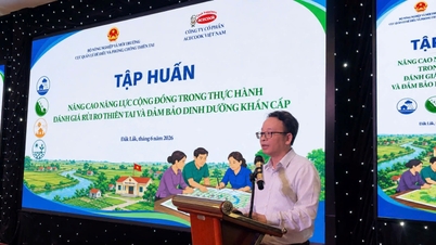Acecook Vietnam continuă să sprijine și să îmbunătățească capacitatea comunității de răspuns în caz de dezastru în Dak Lak.