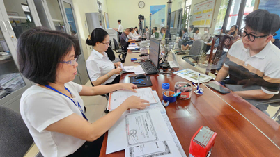 Hanoi: Revisar y abordar con prontitud los obstáculos en los procedimientos administrativos.
