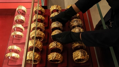 The gold market is shifting towards Asia.