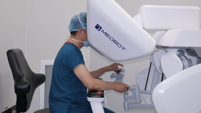 Ärzte in Hanoi führten direkt Operationen an Patienten in Can Tho durch.