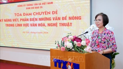 L'agence de presse vietnamienne (TTXVN) a organisé un séminaire pour améliorer les compétences en écriture et en analyse critique sur la culture et l'art.