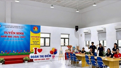 Městská část Phu Thuong je připravena na zápis do první třídy.