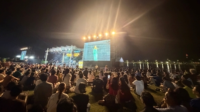 Khi Mono đến Huế
