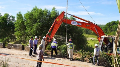 Quang Ngai protège le chantier et accélère l'avancement du projet routier de 3,5 billions de VND.