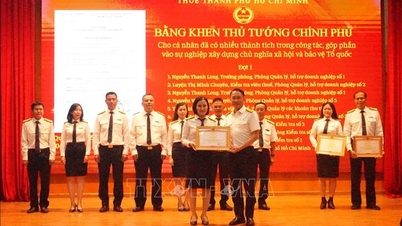 Ho Chi Minh Citys skatteindtægter nåede over 400.000 milliarder VND, en stigning på 36% i forhold til første halvår.