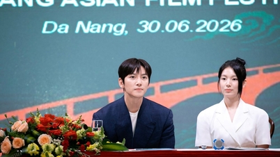 Chang Wook révèle ce qui lui donne toujours envie de retourner au Vietnam.