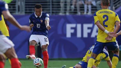 Francja kontra Szwecja na żywo 1-0 (połowa) Rozpoczyna się druga połowa