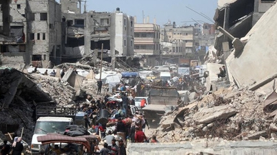 Gaza on the brink of a health crisis.