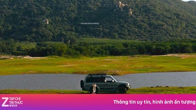 Lidé se hrnou, aby si u nejteplejšího jezera Vung Tau pofotili a zajezdili si na koních.