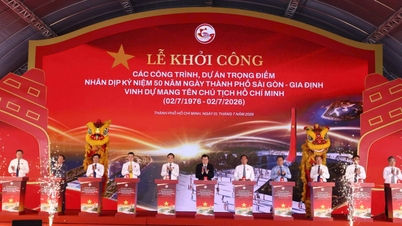50 anos após Saigon, a cidade de Gia Dinh recebeu o nome do presidente Ho Chi Minh: a cidade de Ho Chi Minh reafirma sua aspiração de desenvolvimento por meio de projetos-chave.