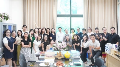 ຄະນະວິຊາການເງິນ ຈັດພິທີປິດ ແລະ ມອບລາງວັນການແຂ່ງຂັນບັນຍາຍດີເດັ່ນ ປະຈຳປີການສຶກສາ 2025-2026