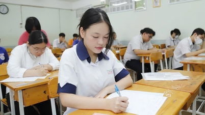 Wilayah manakah yang mempunyai purata skor tertinggi dalam setiap mata pelajaran peperiksaan tamat pengajian sekolah menengah?