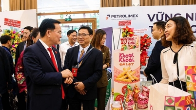 Products from three regions converge at the Lam Dong Business Association Congress.